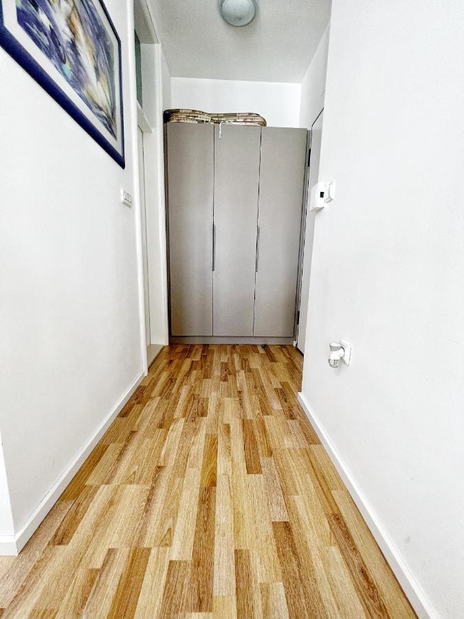 Studio Apartma Pag Blue Ocean 1 With Sea View Pag Town Extérieur photo