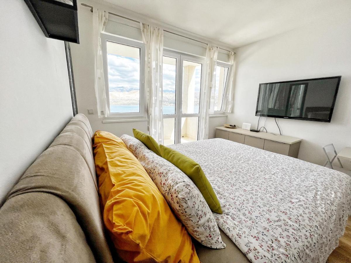 Studio Apartma Pag Blue Ocean 1 With Sea View Pag Town Extérieur photo