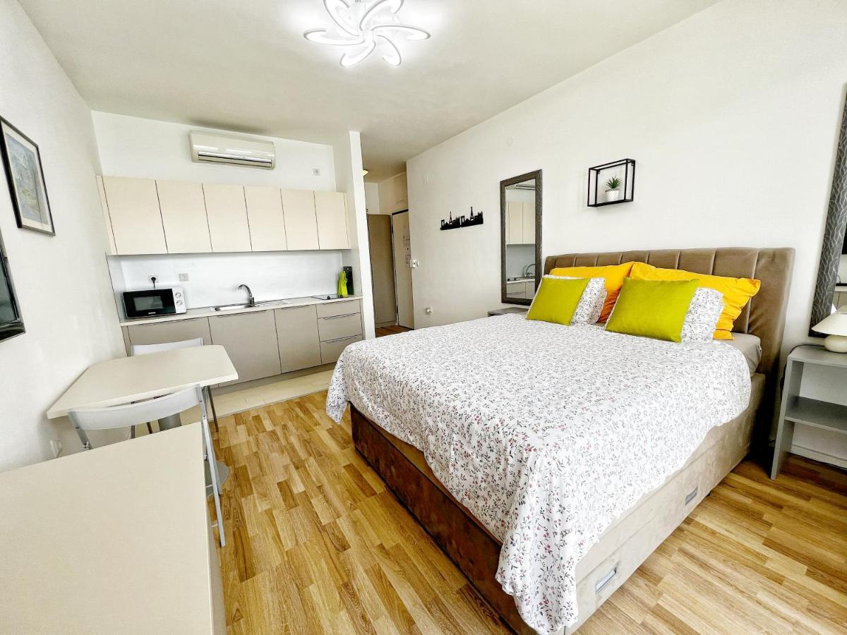 Studio Apartma Pag Blue Ocean 1 With Sea View Pag Town Extérieur photo